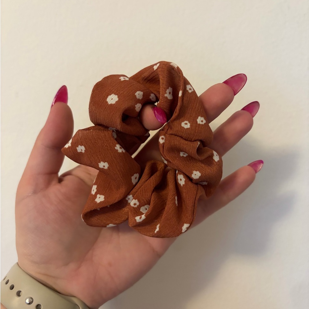 Scrunchie Bundle - Picture 2 of 12